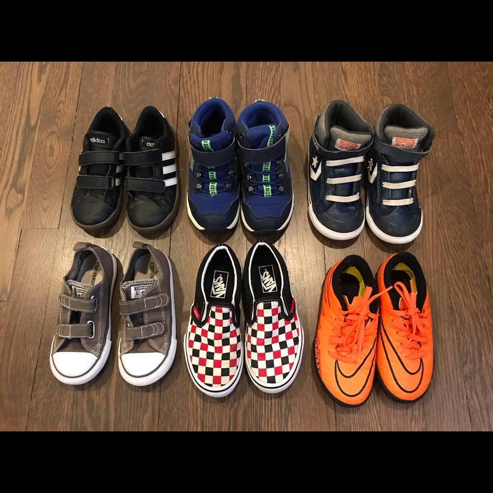 Boy shoes size 10